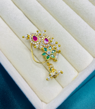 Exclusive Wedding Marathi Nath For Women