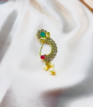 Traditional Marathi Nath for Women