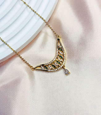 Luxury Green Stone Necklace for Women