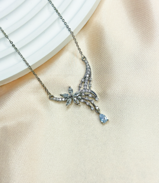 Water Drop Silver Color Zircon Pendant Necklace