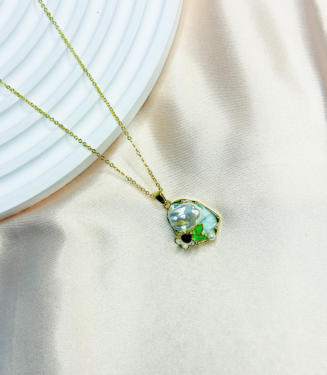 New Vintage Style Pendant Necklace For Women