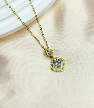 Retro Classic Pendant Necklace for Women