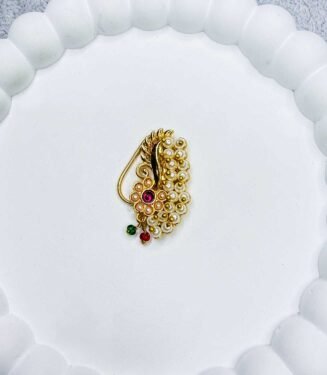 Luxury Marathi Nath For Bride