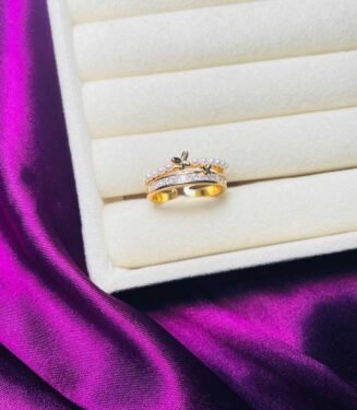 Pearl Crown Finger Ring