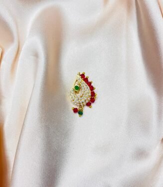 Bridal Nath Maharashtrian Style