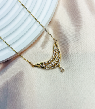 Sparkling Zirconia Pendant Necklace For Women
